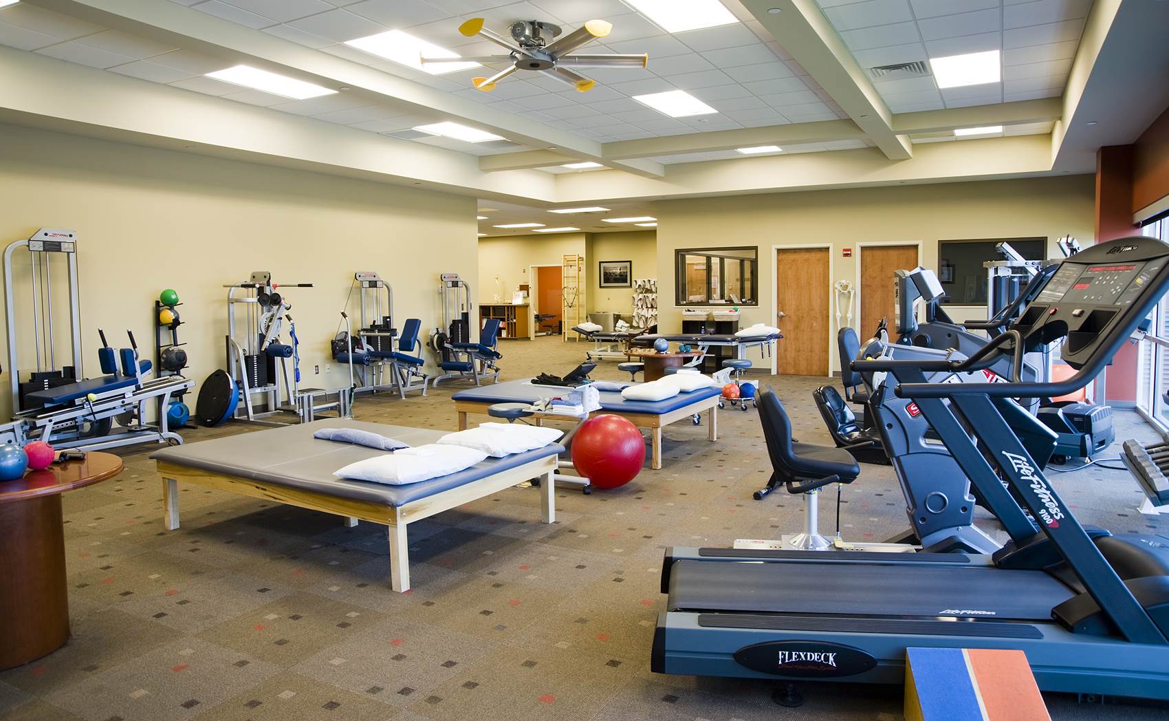 Huntsville Hospital therapy gym
